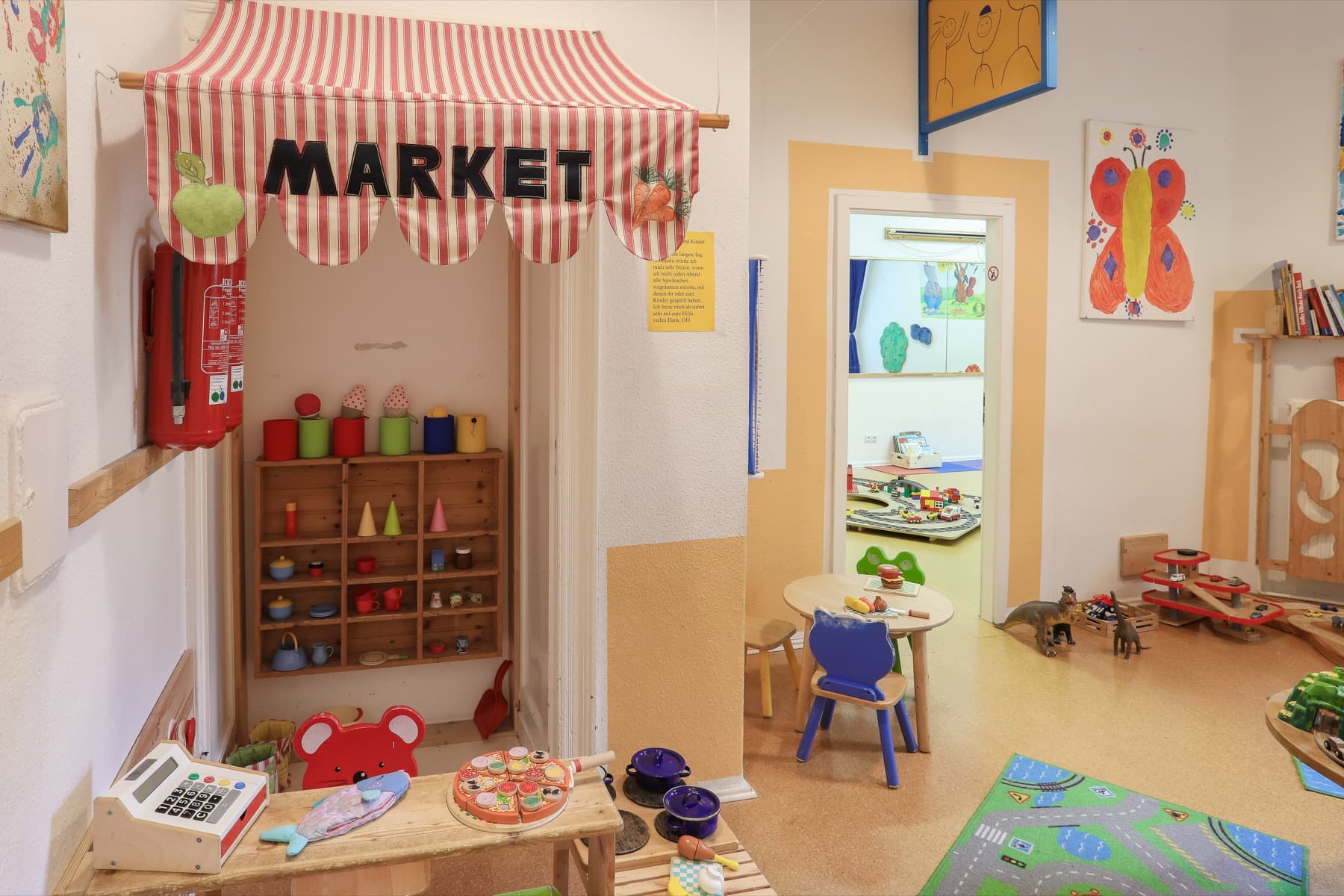 Warte- und Spielzimmer im jopala